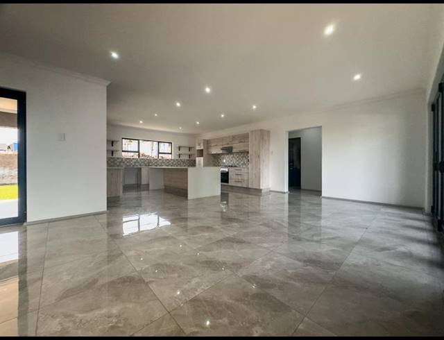 3 BEDROOM HOUSE FOR SALE IN BISHOPSTOWE